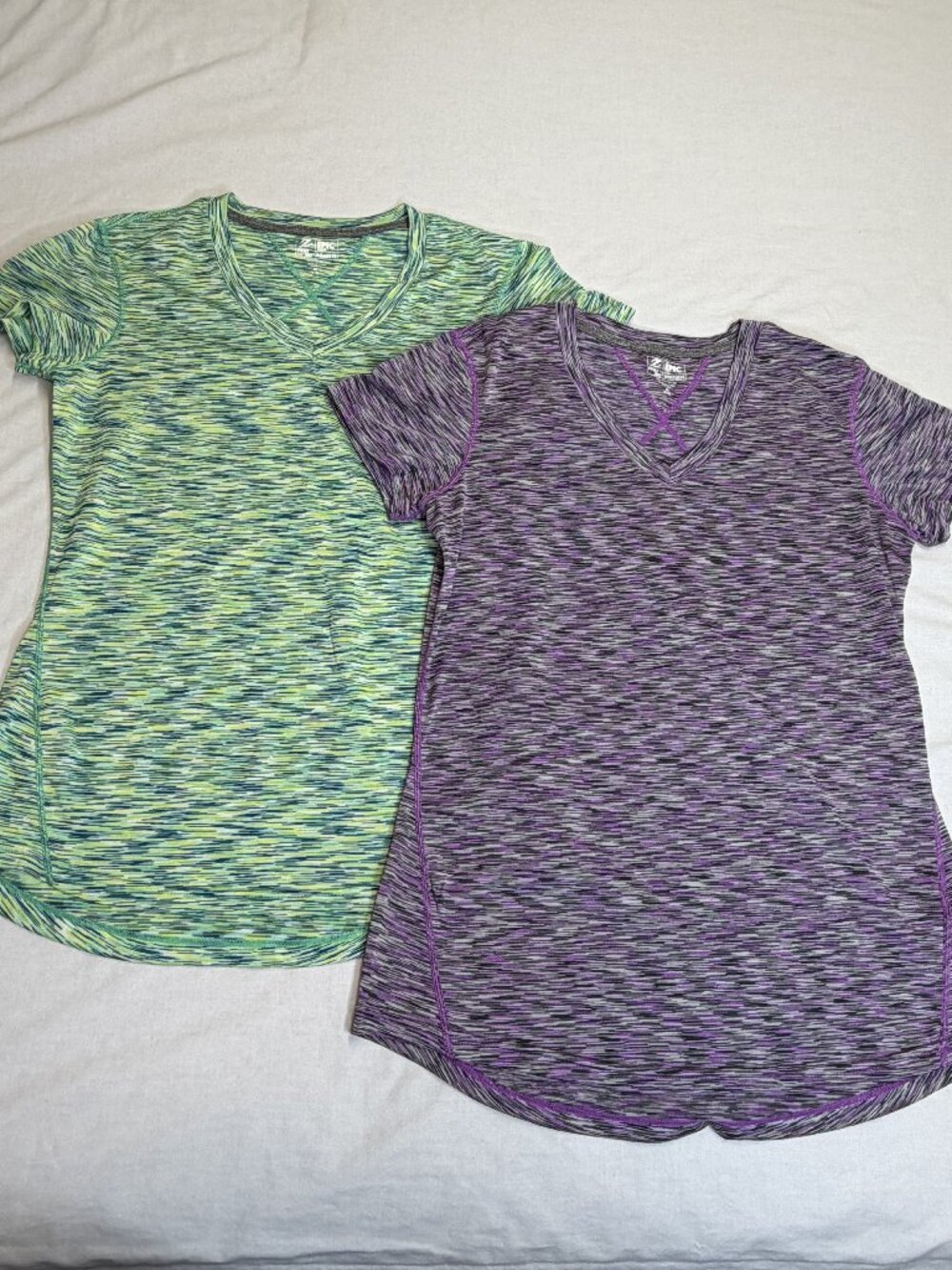Z Energy Zone EPIC Tee Bundle Women’s Medium Workout Shirts Lot of 2